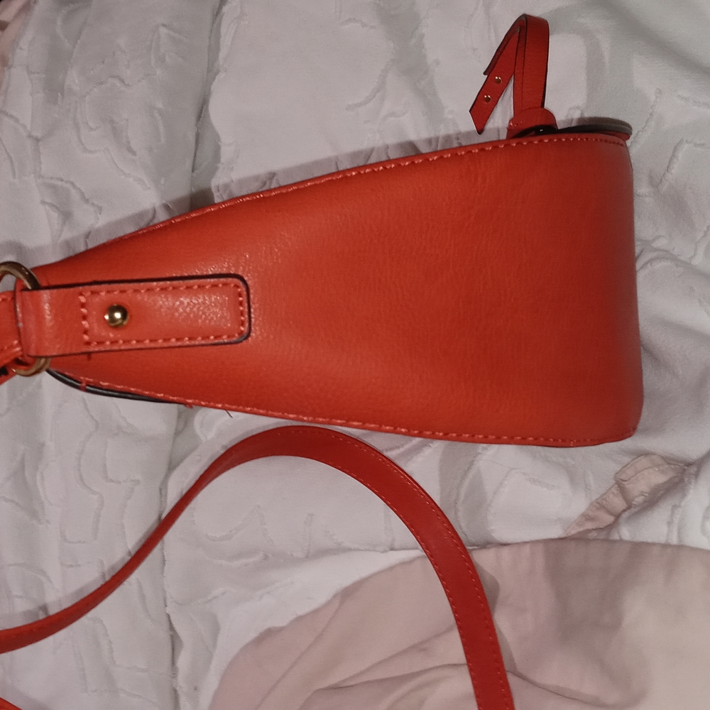 Mossimo orange handbag - Picture 7 of 7